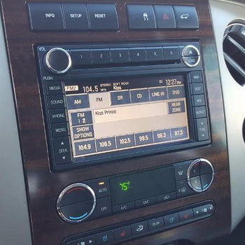 2007-2008 Ford Expedition GPS Navigation Radio - Infotainment.com